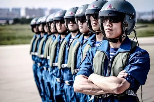 速看！2020年海軍招收飛行學(xué)員簡(jiǎn)章，小伙伴們趕快戳進(jìn)來(lái)！