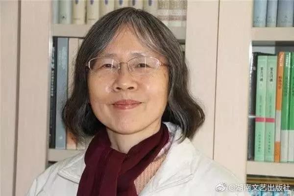 小學(xué)學(xué)歷，成諾貝爾獎候選人，殘雪雖敗猶榮：家庭是我的一切