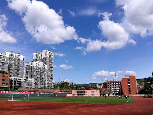 明年起四川省中小學(xué)校“公民同招”，新政可能帶來(lái)哪些變化