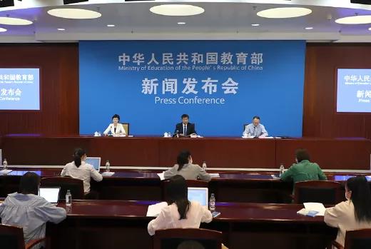 教育部：學生體育鍛煉不允許佩戴N95口罩！在校不戴口罩須滿足三個條件！