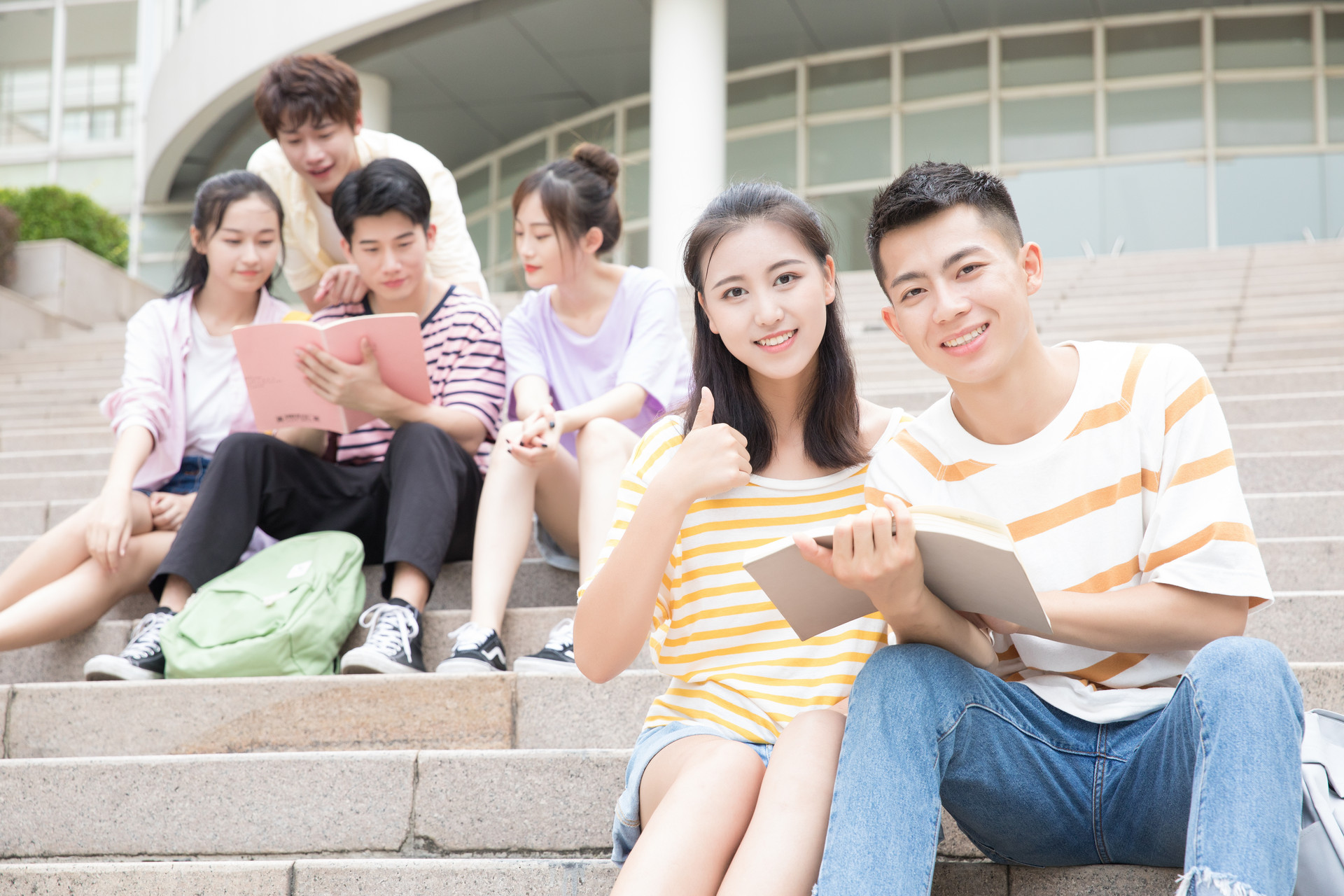 最強(qiáng)逆襲：中專生男孩考進(jìn)清華，他靠什么改寫了學(xué)渣的命運(yùn)？